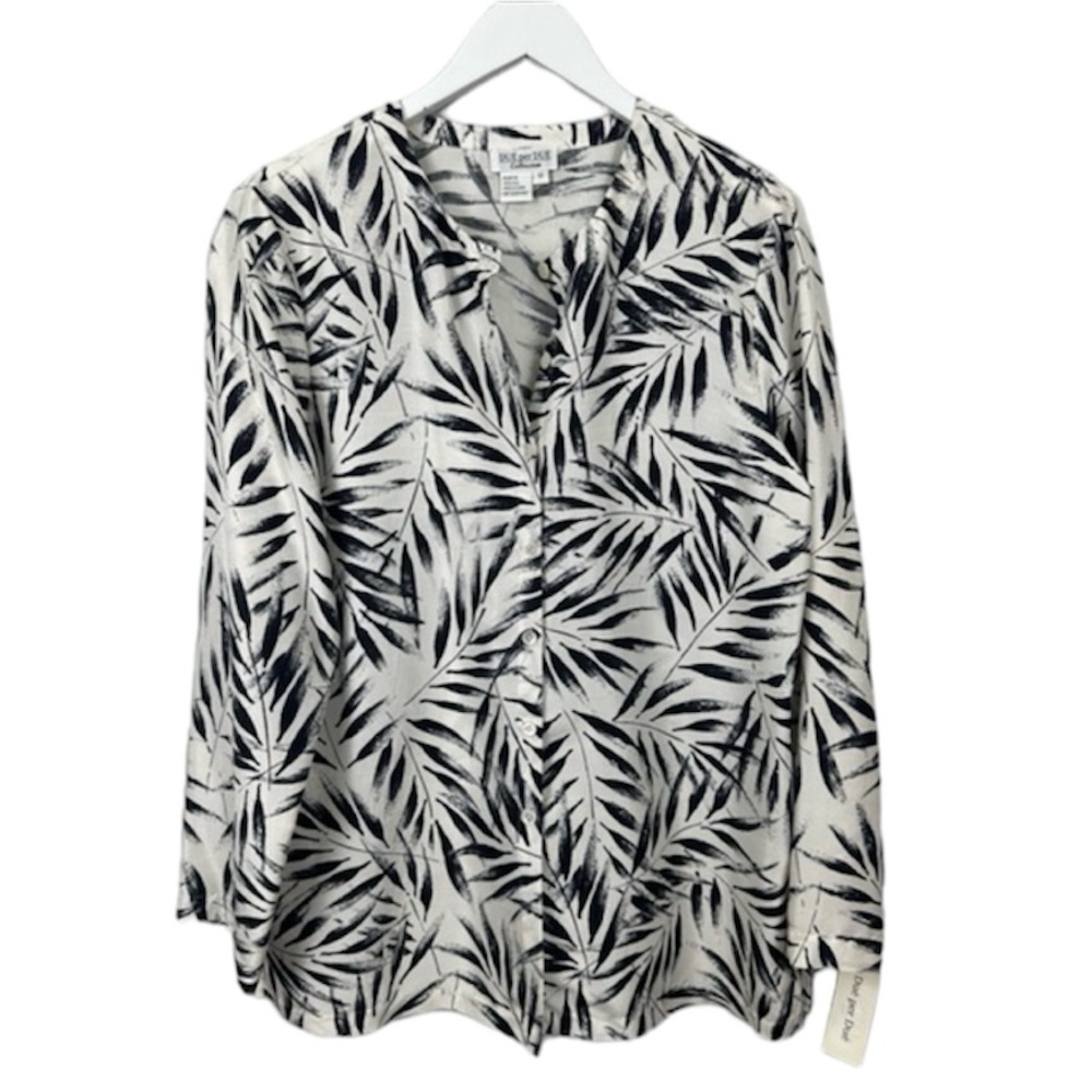 Due per Due Silk Floral Button Down Top Blouse Size 12 NWT NEW